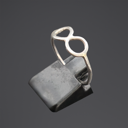 Silber Unendlichkeitsring